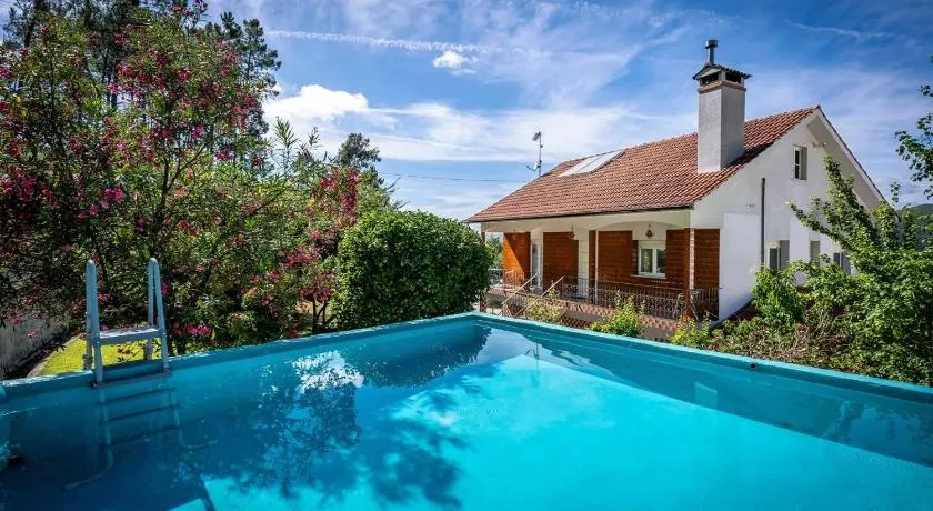 Casa Das Fontes Ponte de Lima - Jaccuzzi and Pool - Image 1