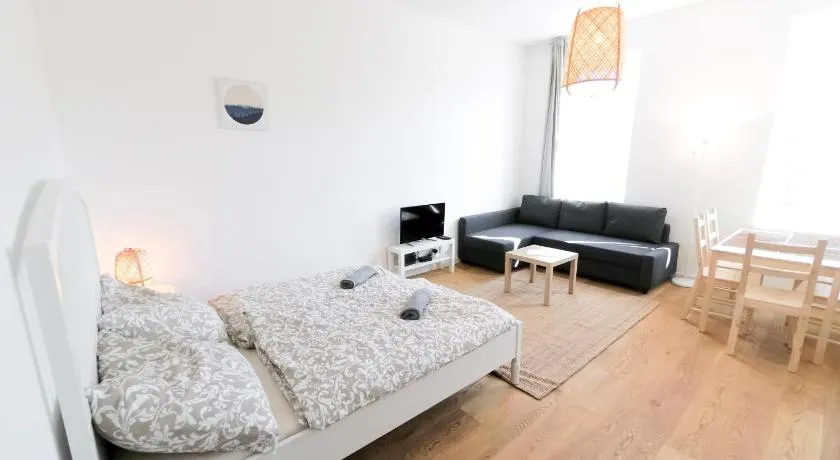 Vienna Living Apartments - Hasnerstraße - Image 1