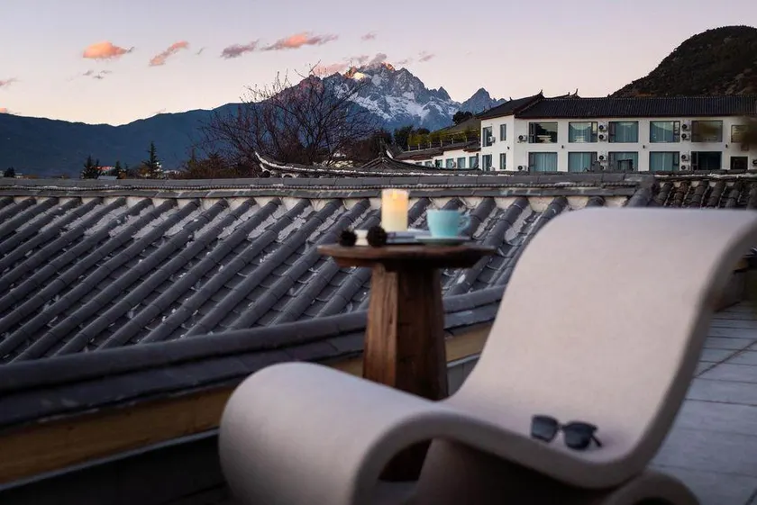 Yiyun Tingju ·Lucerne· Aesthetic Courtyard - Image 1