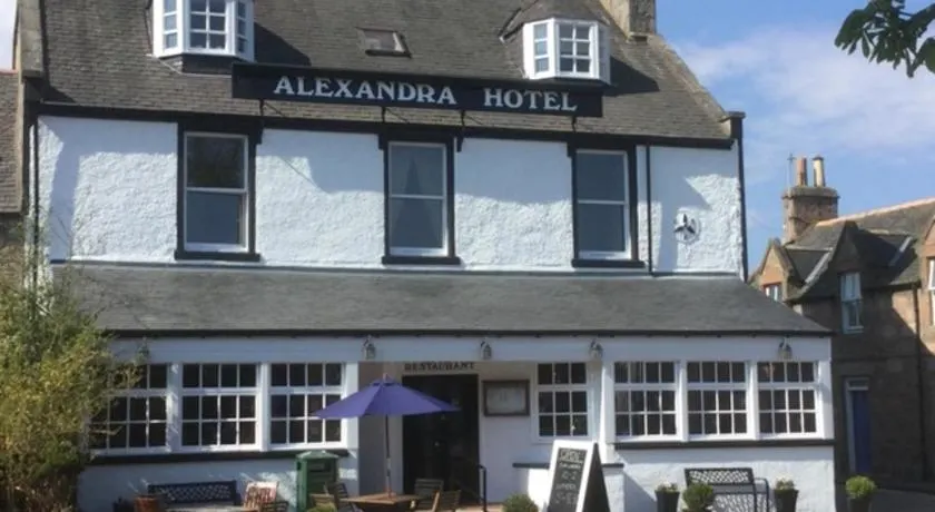 Alexandra Hotel - Image 1