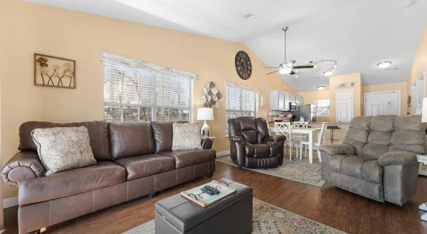 Harmony Hideaway condo - Image 1