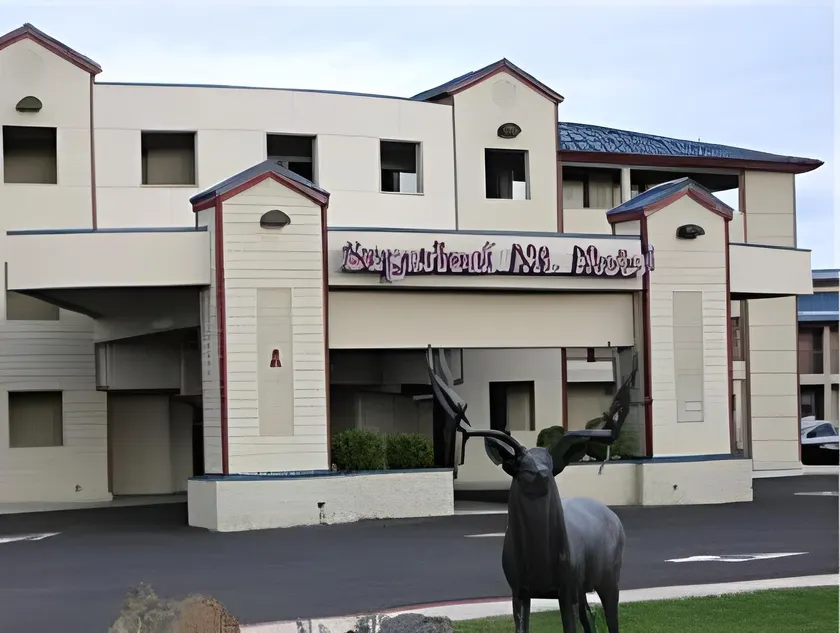 Sugarloaf Mountain Motel - Image 1