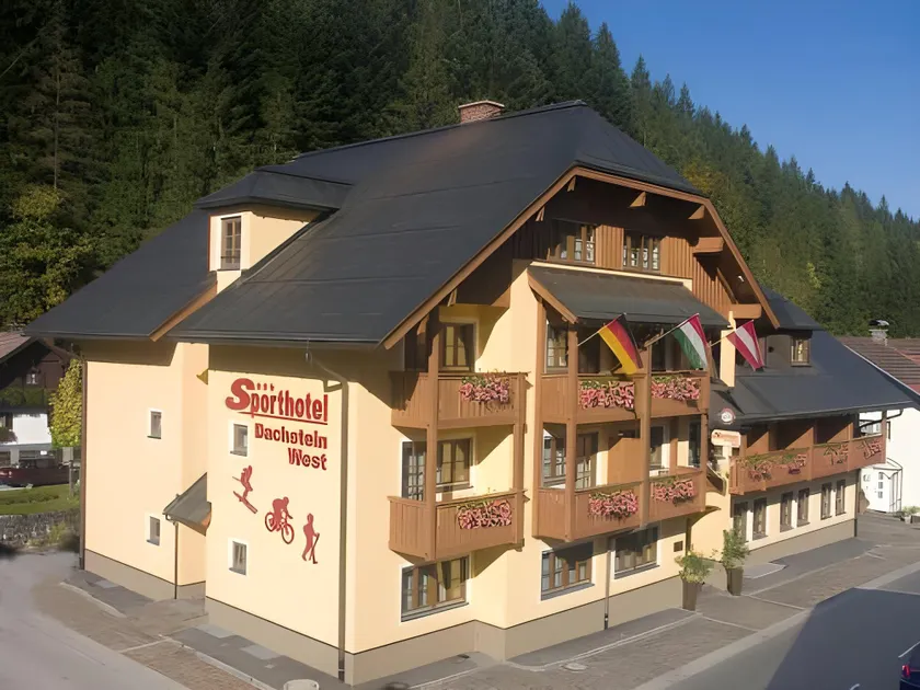 Sporthotel Dachstein West - Image 1