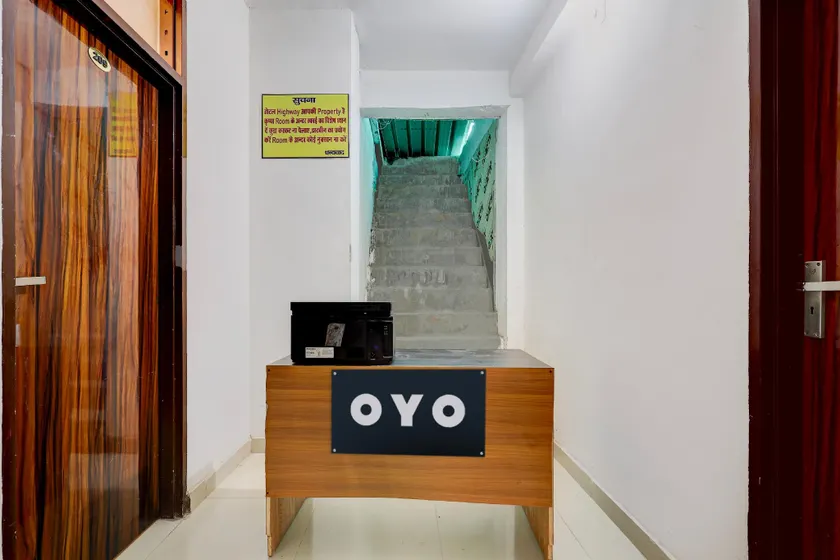 Hotel O Royal - Image 1