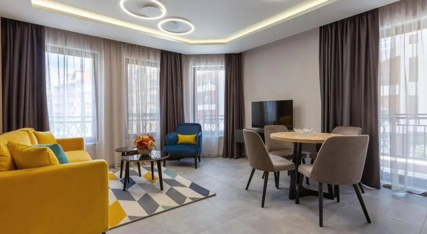 Inter Holiday Apartments - Image 1