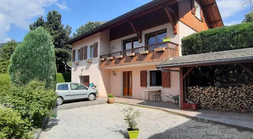studio pres du lac d'annecy - Image 1