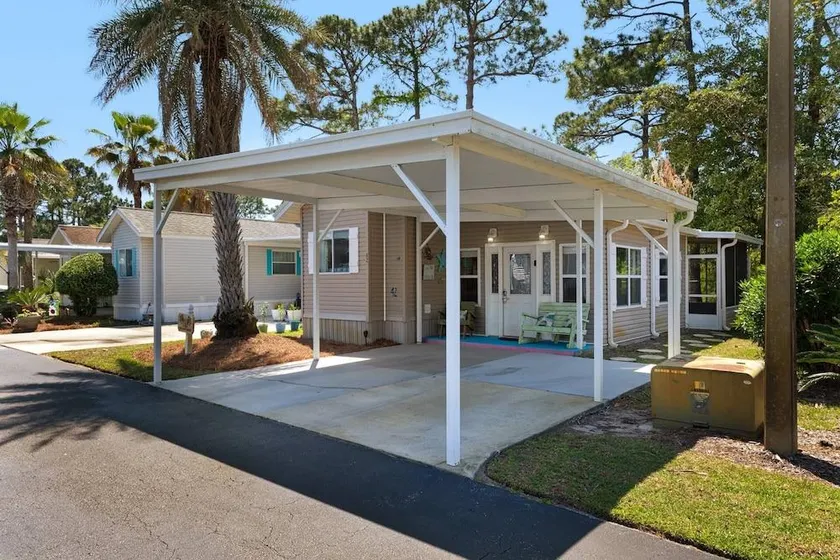 The Love Shack - Image 1
