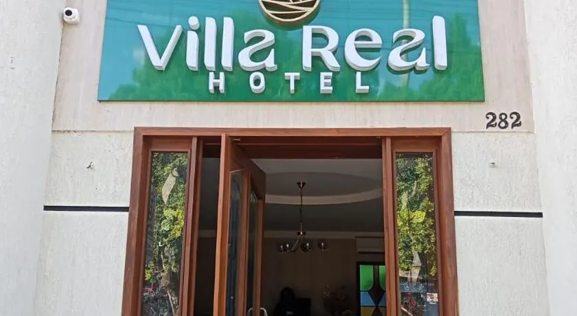 Hotel Villa Real - Image 1