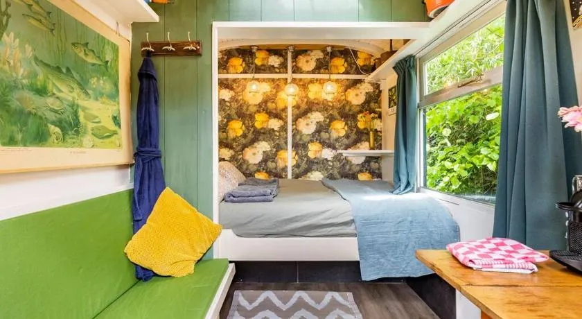 Tiny House - Image 1