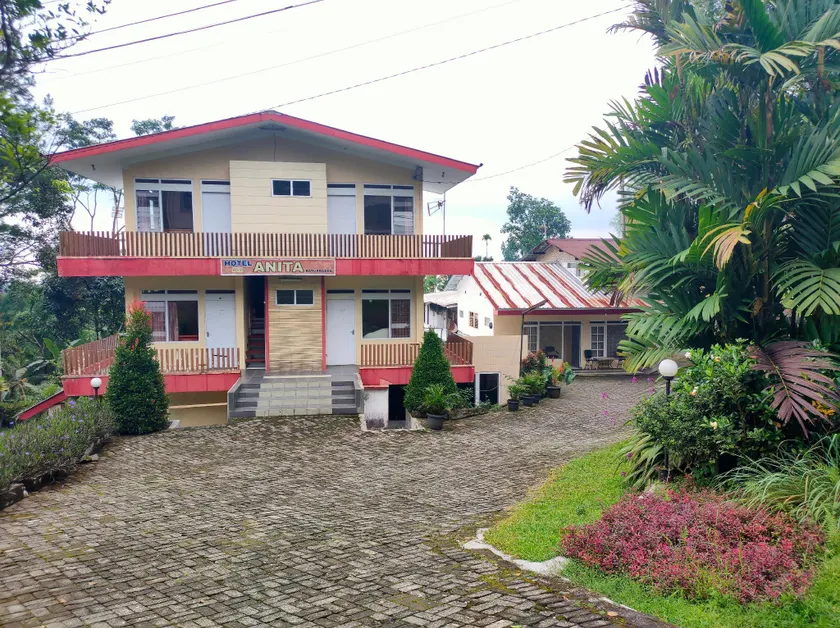 Hotel Anita Baturaden Mitra RedDoorz - Image 1