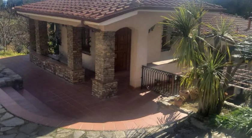 Villa Rosa - Image 1