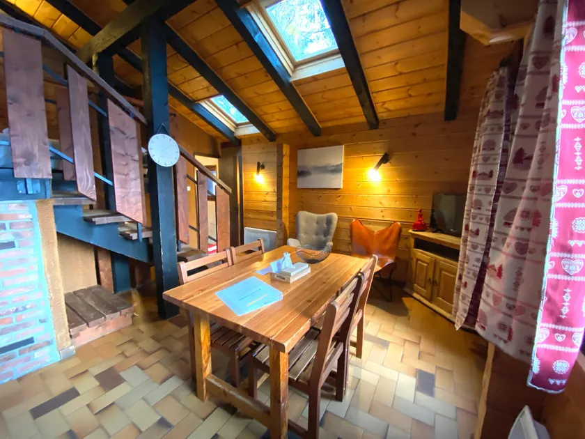 Chalet appartement avec terrasse ¿A BRESSE - Image 1