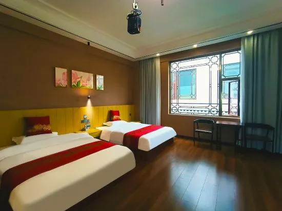 Heqing Zhengshantang Homestay - Image 1