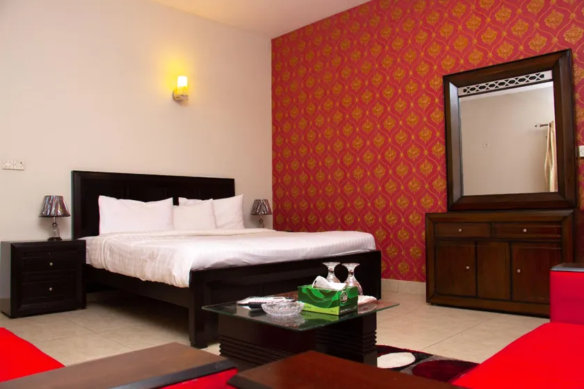 Livin Hub Guest house - Image 1