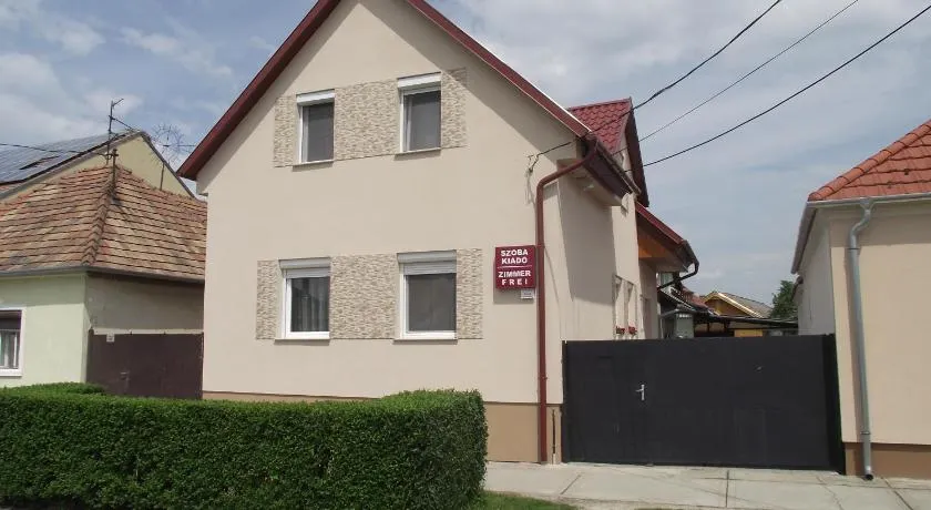 Radek Vendégház és Apartman - Image 1