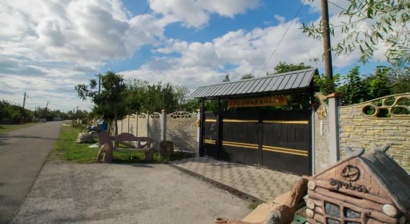 Rezo's Ranch - Image 1