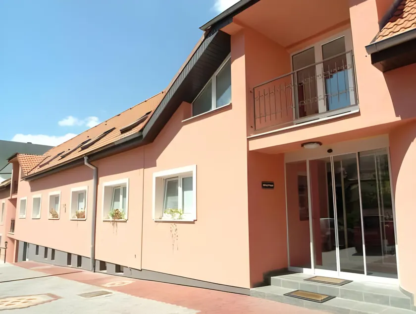HOTEL Garni PATRIOT - Image 1