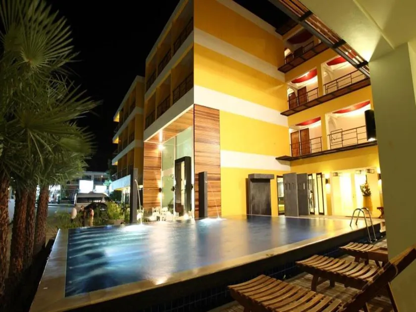 Keeree Ele Hotel - Image 1