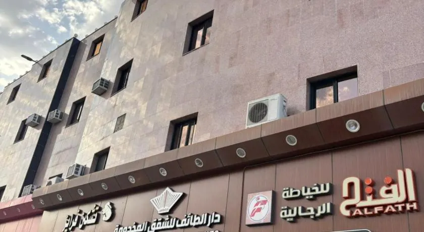 رواسي الفخامة للشقق الفندقية - Image 1