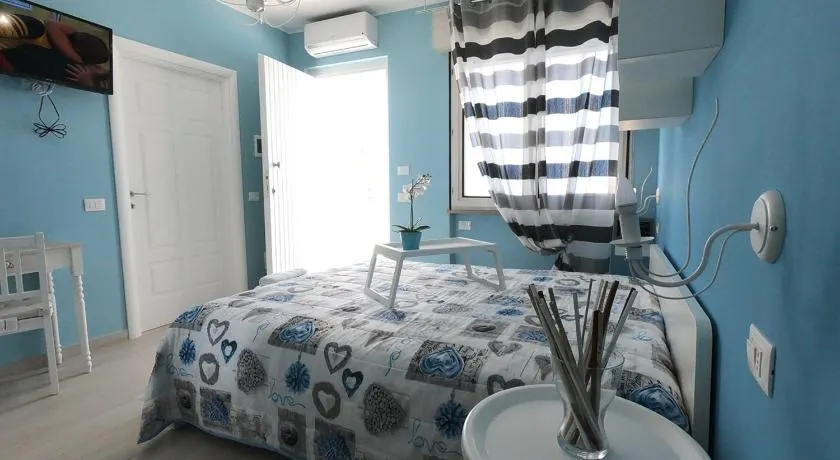 Lido Rosa Rooms Marina di Lesina - Image 1