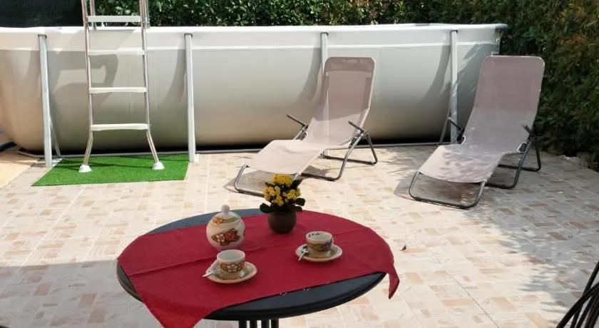 Al giardino nascosto - Image 1