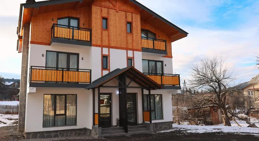 Cottage BASA - Image 1