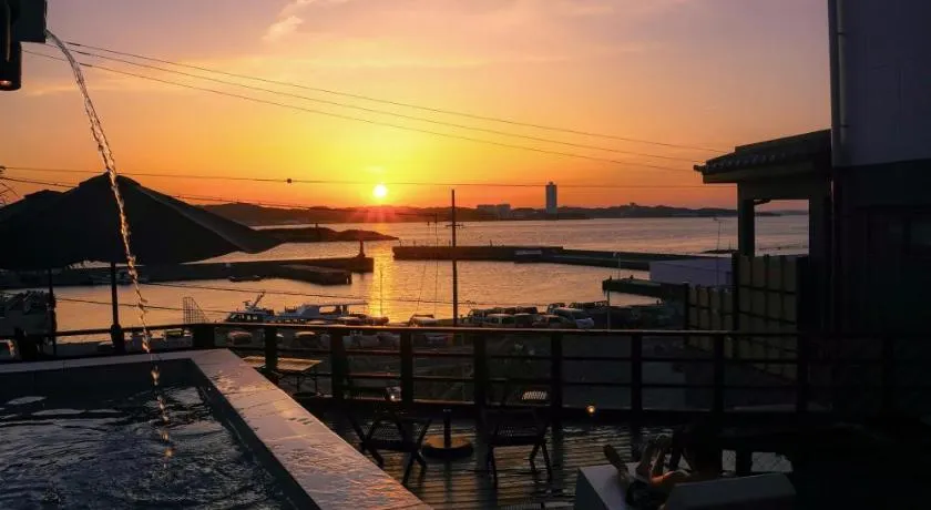 Ryokan KINOSUKE hotel きの助 日間賀島 島のサウナ Himaka Island - Image 1