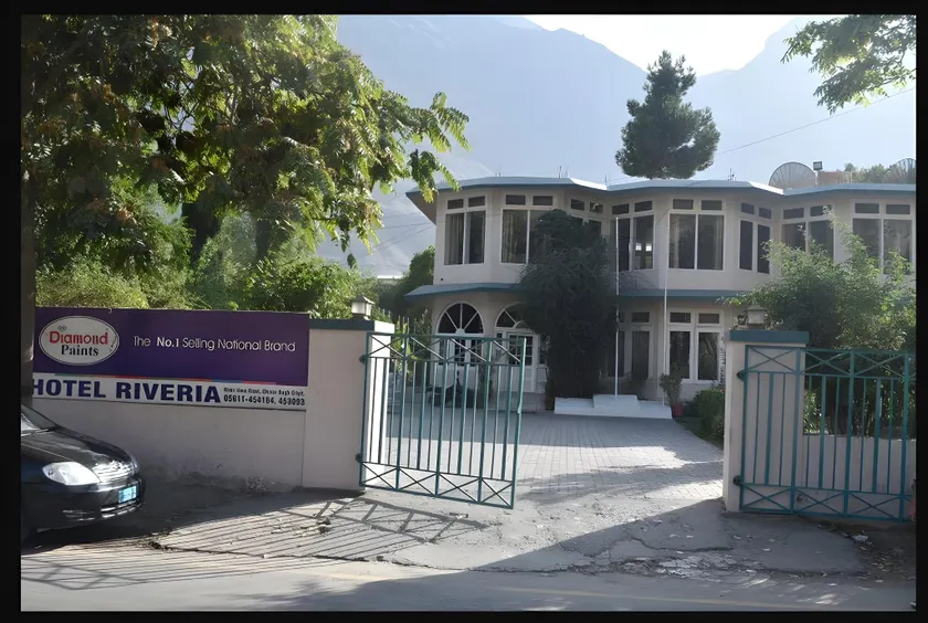 Hotel Riveria - Image 1