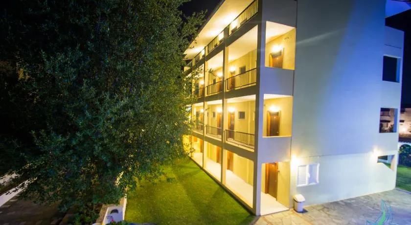 Hotel Maria - Image 1