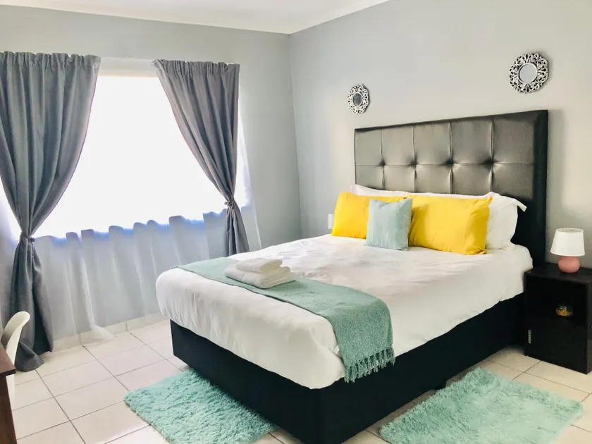 Menlyn Comfort - Image 1