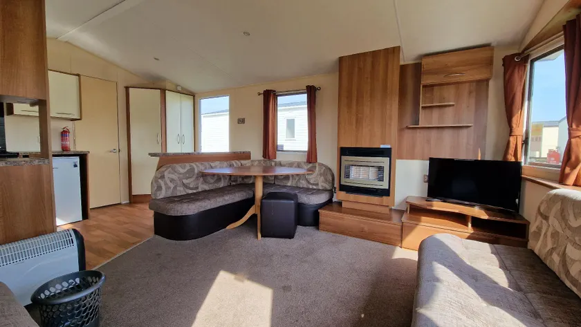 Hillcrest at Newbeach holiday park - Image 1