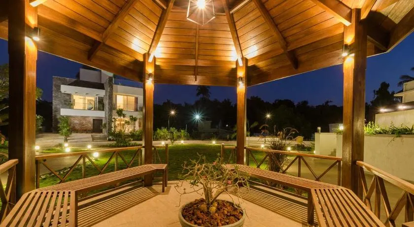 Bianco Villa by VEO, StayVista - 4BHK with Jacuzzi & Private Pool - Image 1