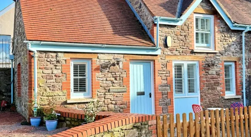 Stable Cottage, A Hidden Gem in Abergavenny Town - Image 1