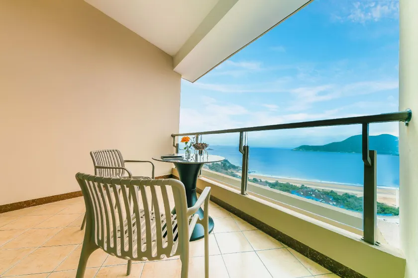 Zhoushan Dongsha Sunrise Seaview Resort Hotel (Putihai Branch, Zhujiajian Scenic Area) - Image 1