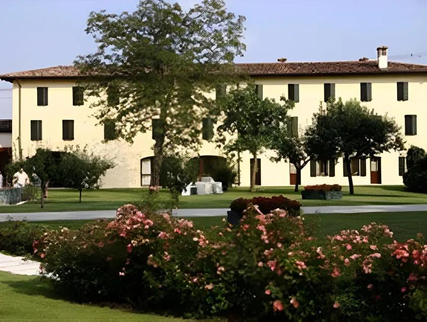 Hotel Fossa Mala - Image 1