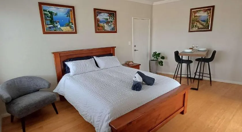 Cosy Haven - Large Comfy Dwelling - Image 1