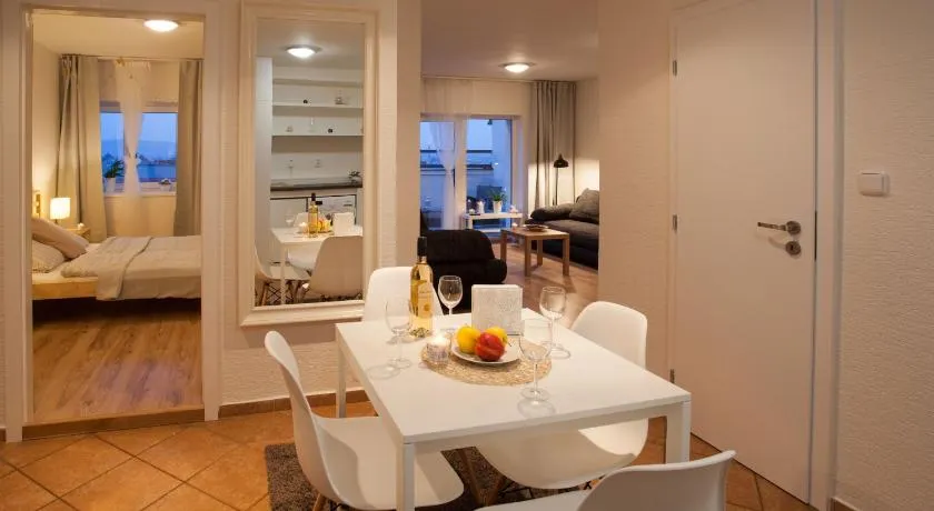 Haas Apartments Stojanova with Parking - Image 1