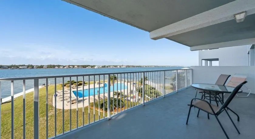 Compass Point 205 by Youngs Suncoast - Image 1
