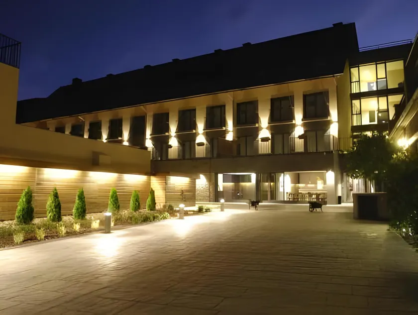 Aparthotel Trainera - Image 1
