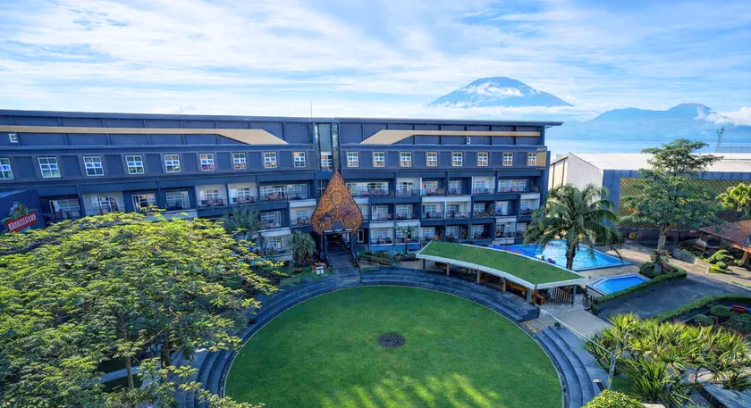 Griya Persada Convention Hotel & Resort Bandungan - Image 1