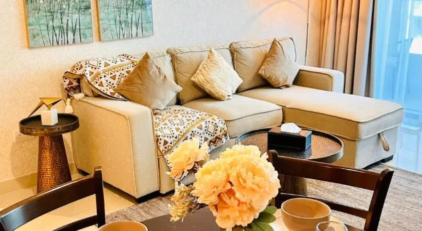 Guest Favorite 1 BHK Calm Spacious Reem Island - Image 1