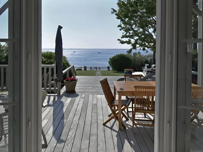 Villa De La Plage - Image 1