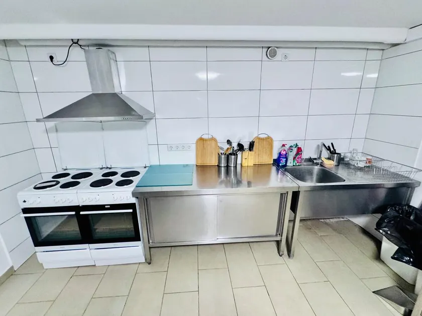 Z1. 3-bed apartment with top amenities in Mainz - Image 1