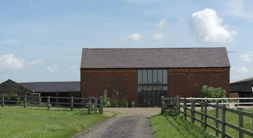 Handley Barn - Image 1