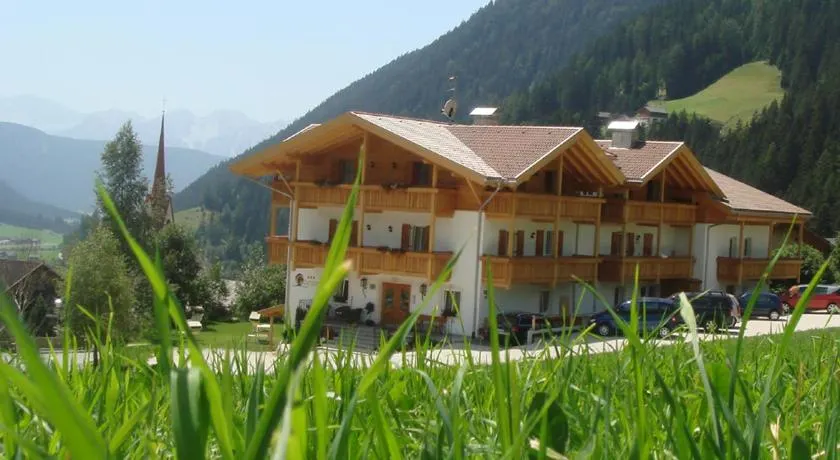 Hotel Gsieserhof - Image 1