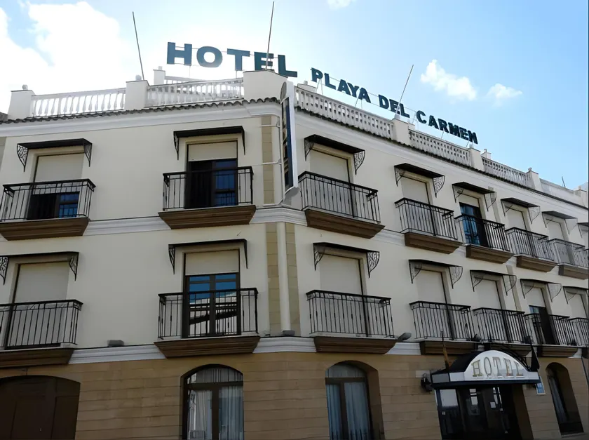 Hotel Playa del Carmen - Image 1