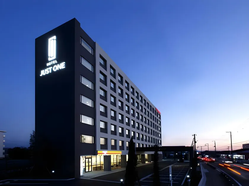 Hotel Just One - Image 1