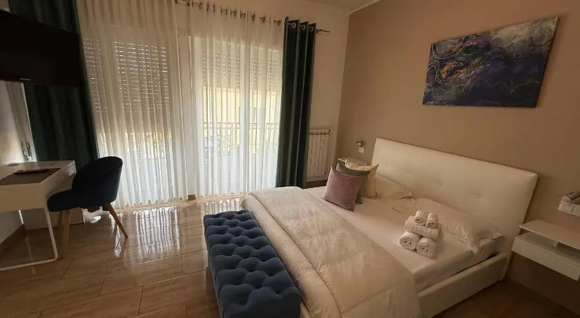 Juna's guest house - Image 1