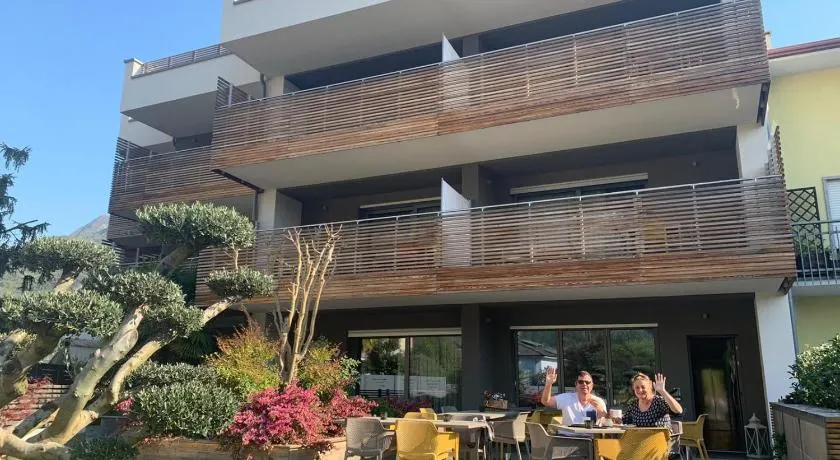 GardaBreak Rooms&Breakfast Holiday Apartments - Image 1