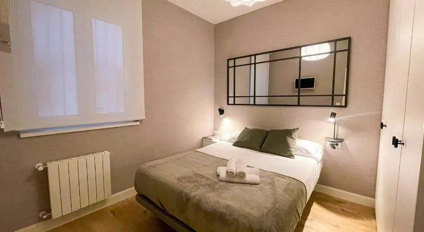 Vivienda Turística en Bilbao La Vieja con Wifi y Parking - Image 1